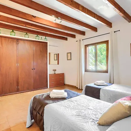 Pinto By Порт-де-Польєнса